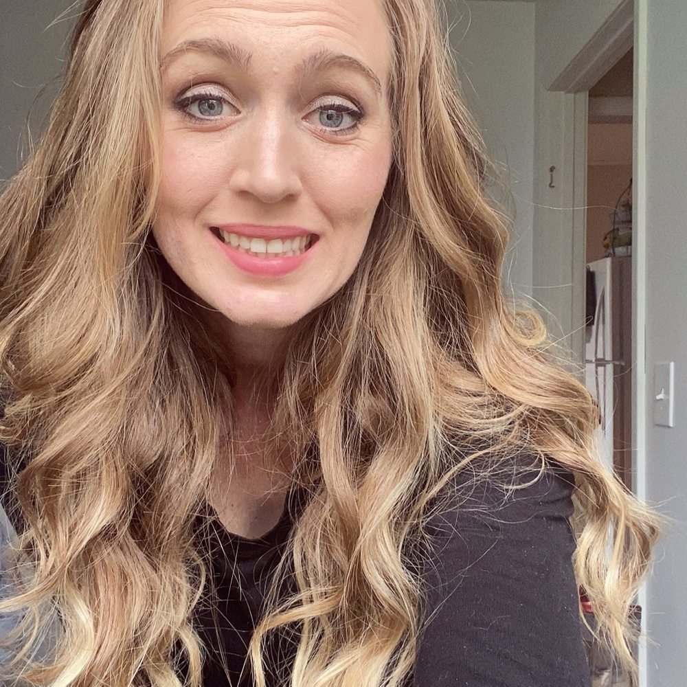 Meet your Posher, Jaclyn